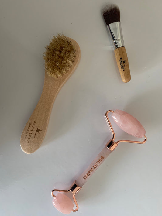 rose quartz facial roller